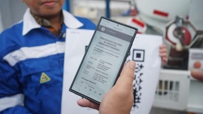 Pertamina Sulawesi Luncurkan QR Code Mobil Tangki Agen BBM Industri