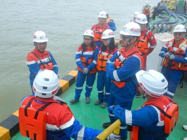 Pertamina Sulawesi Perkuat Budaya Keselamatan-Keandalan Melalui Management Walkthrough di IT Gorontalo