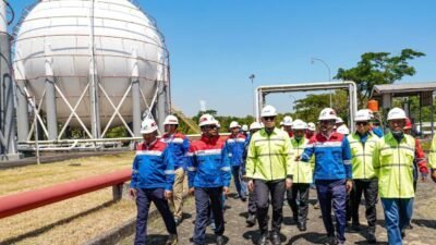 Pastikan Sarfas Prima, Dirut Pertamina Patra Niaga Cek Terminal LPG
