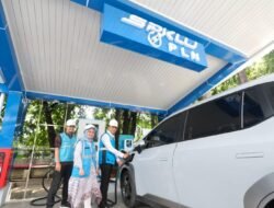 PLN UID Sulselrabar dan Unhas Perkuat Ekosistem Kendaraan Listrik melalui Pembangunan SPKLU