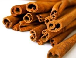 Kayu Manis: Rempah Serbaguna dengan Segudang Manfaat Kesehatan